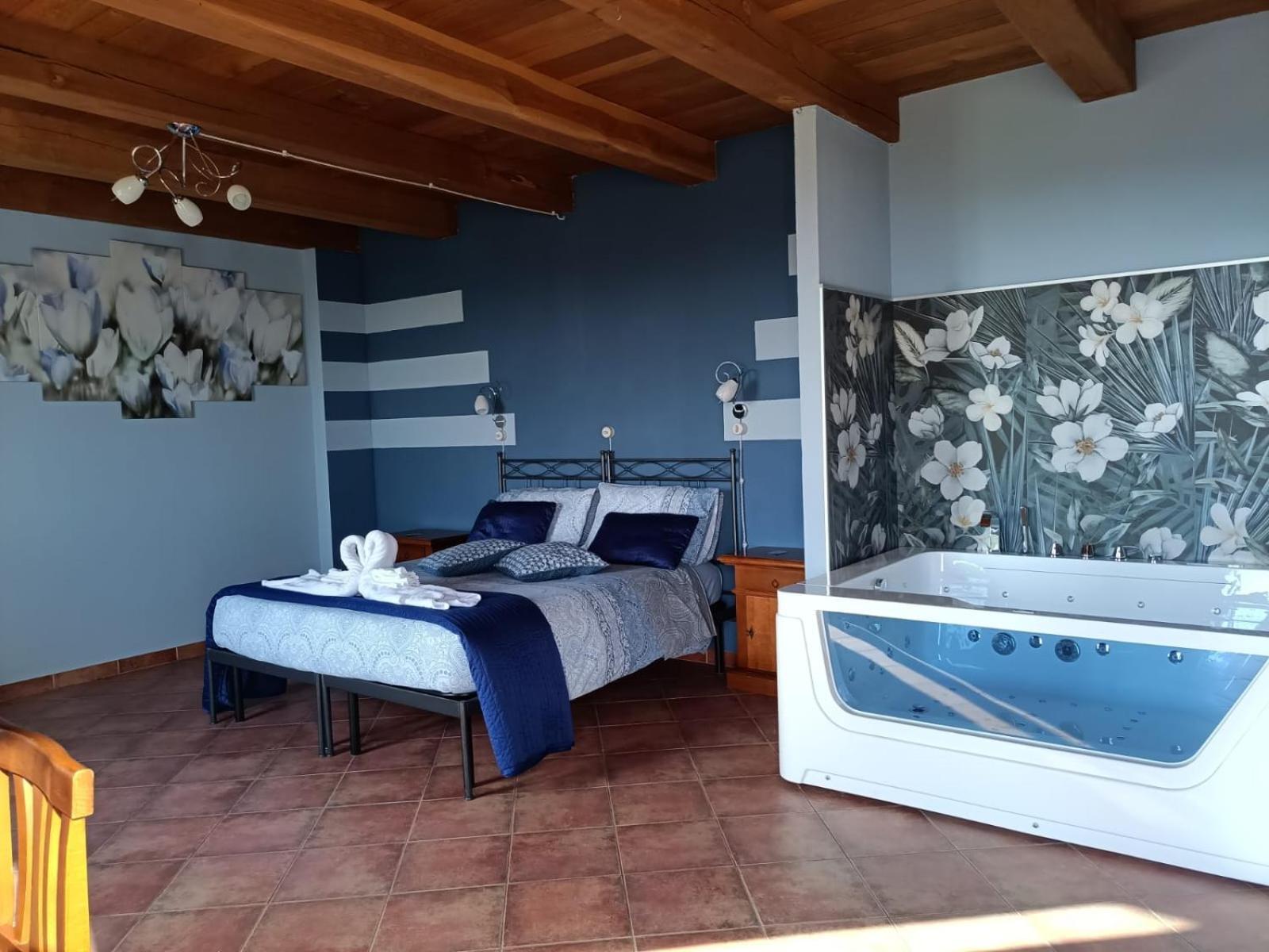 Da Fabiana Bed & Breakfast Bossolasco Exterior photo