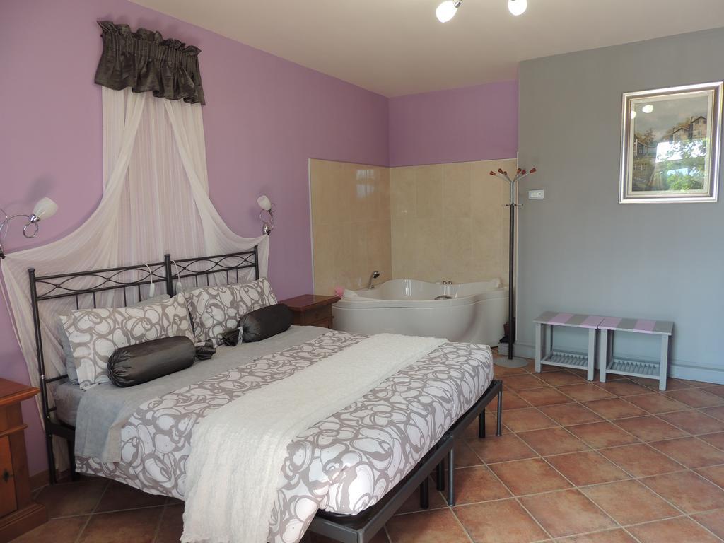 Da Fabiana Bed & Breakfast Bossolasco Exterior photo