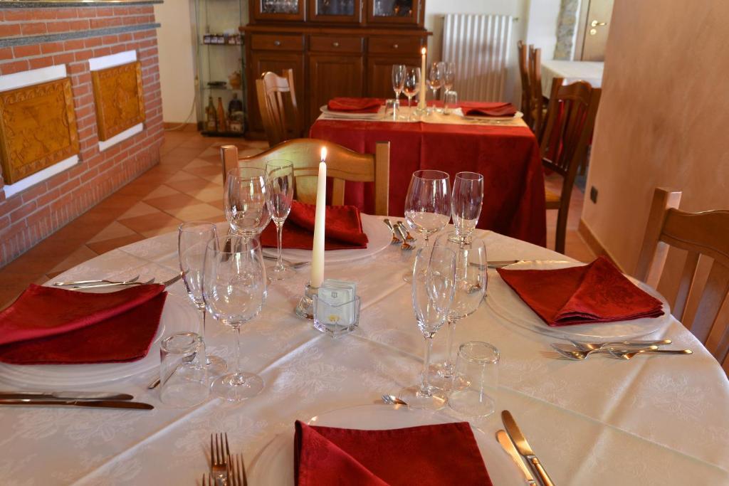 Da Fabiana Bed & Breakfast Bossolasco Exterior photo